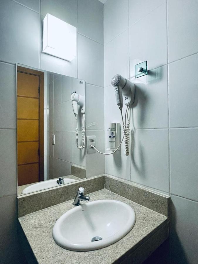 Quarto Duplo com Varanda vista montanha,1379158136:JPEG